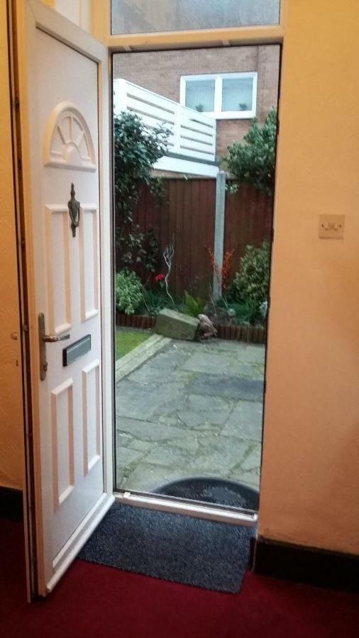 The Coach House Apartment Lytham St Annes Eksteriør billede
